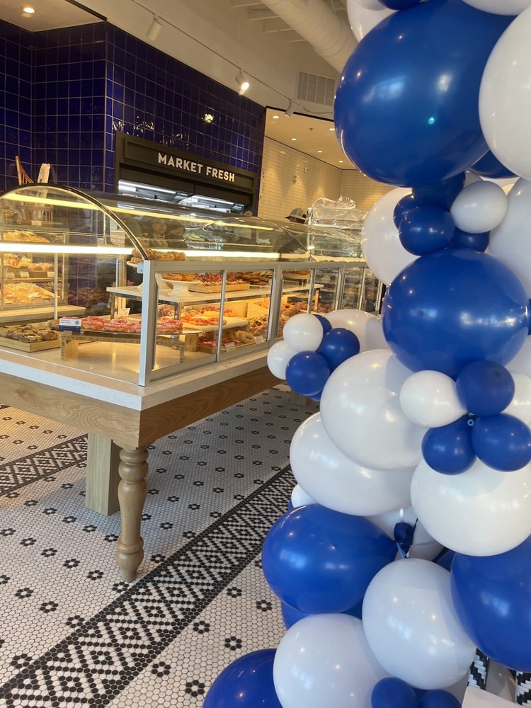 PARIS BAGUETTE 128 Broad St, Red Bank, New Jersey 16 Photos