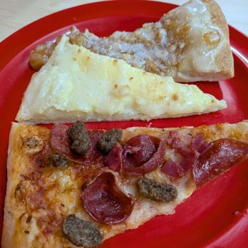 Cicis Pizza - Apple cinnamon, vanilla pudding thing, 3 meat - Pizza Near Me - Nashville, Tennessee Cicis Pizza - Apple cinnamon, vanilla pudding thing, 3 meat - Pizza Near Me - Nashville, Tennessee