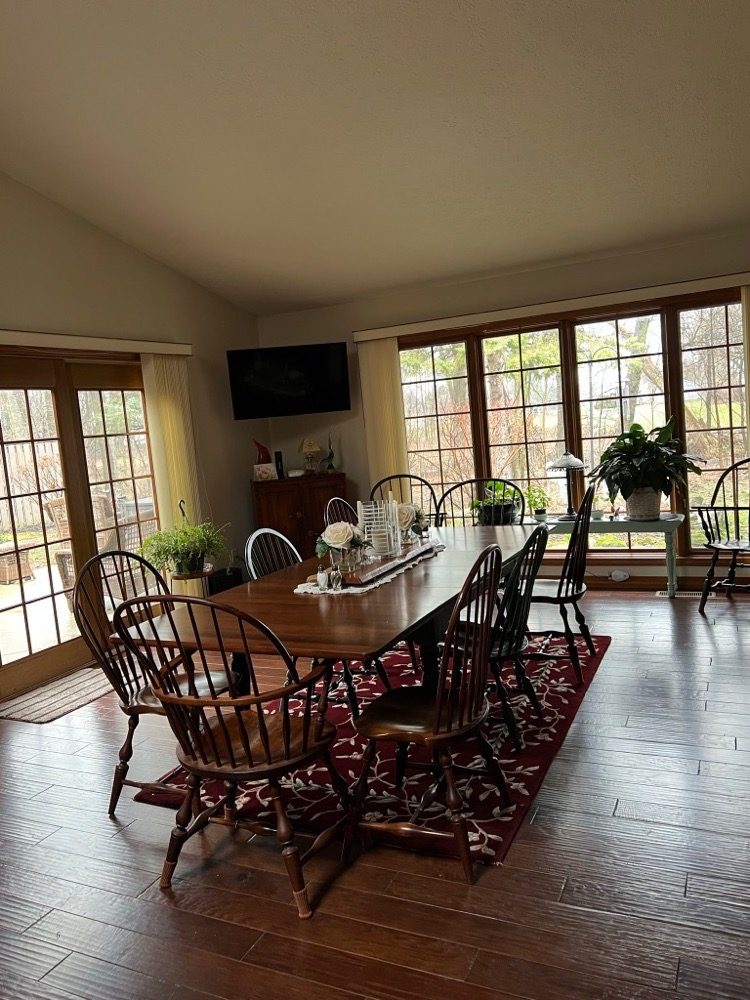 TOM’S FURNITURE REPAIR Updated July 2024 6116 Saint Clair Ave