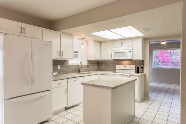 Diamond Kitchen Bath 266 Photos 48 Reviews 13636 N Tatum Blvd Phoenix Az Phone Number Yelp - Diamond Kitchen Cabinets Phoenix Az