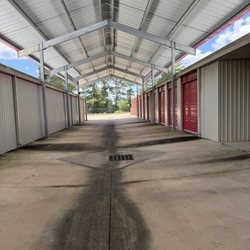 Magnolia Parkway Storage