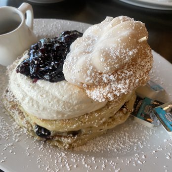 Maple Bacon Restaurant - Blueberry Cheesecake Pancakes - American Near Me - Plano, Texas Maple Bacon Restaurant - Blueberry Cheesecake Pancakes - American Near Me - Plano, Texas