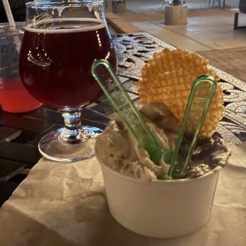 Queen Creek Olive Mill - Gelato on the patio - Specialty Food Near Me - Queen Creek, Arizona