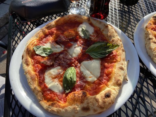 La Pizzaiolle (Ville Mont-Royal) by null