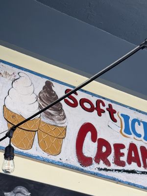 Paul's Daughter by null