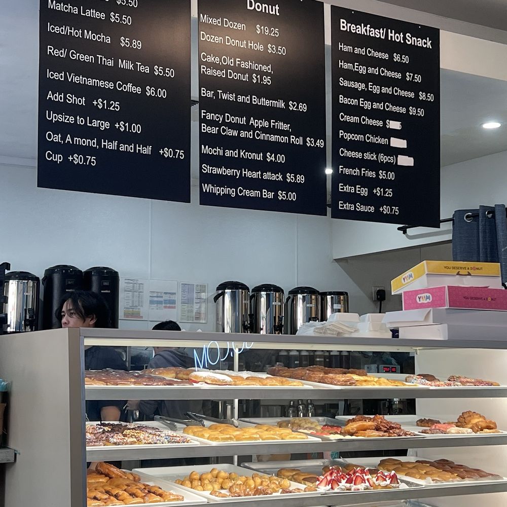 RR Donut - 3/14/25 display and donuts - Donuts Near Me - Sacramento, California RR Donut - 3/14/25 display and donuts - Donuts Near Me - Sacramento, California