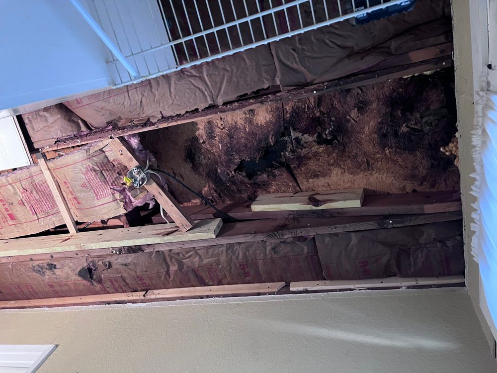 Slide of 4 U Roofing and Construction