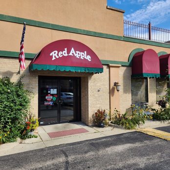 Anna's Red Apple - entrance - Breakfast & Brunch Near Me - Palatine, Illinois Anna's Red Apple - entrance - Breakfast & Brunch Near Me - Palatine, Illinois