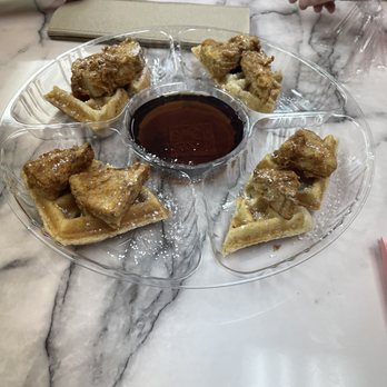Nana’s Kitchen - Chicken and Waffles ( Jackfruit) great texture and flavor - Vegan Near Me - Chandler, Arizona