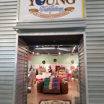 Young Plantations Pecan Store - the entrance to the store - Specialty Food Near Me - Myrtle Beach, South Carolina Young Plantations Pecan Store - the entrance to the store - Specialty Food Near Me - Myrtle Beach, South Carolina