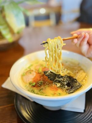 MENSHO TOKYO by null