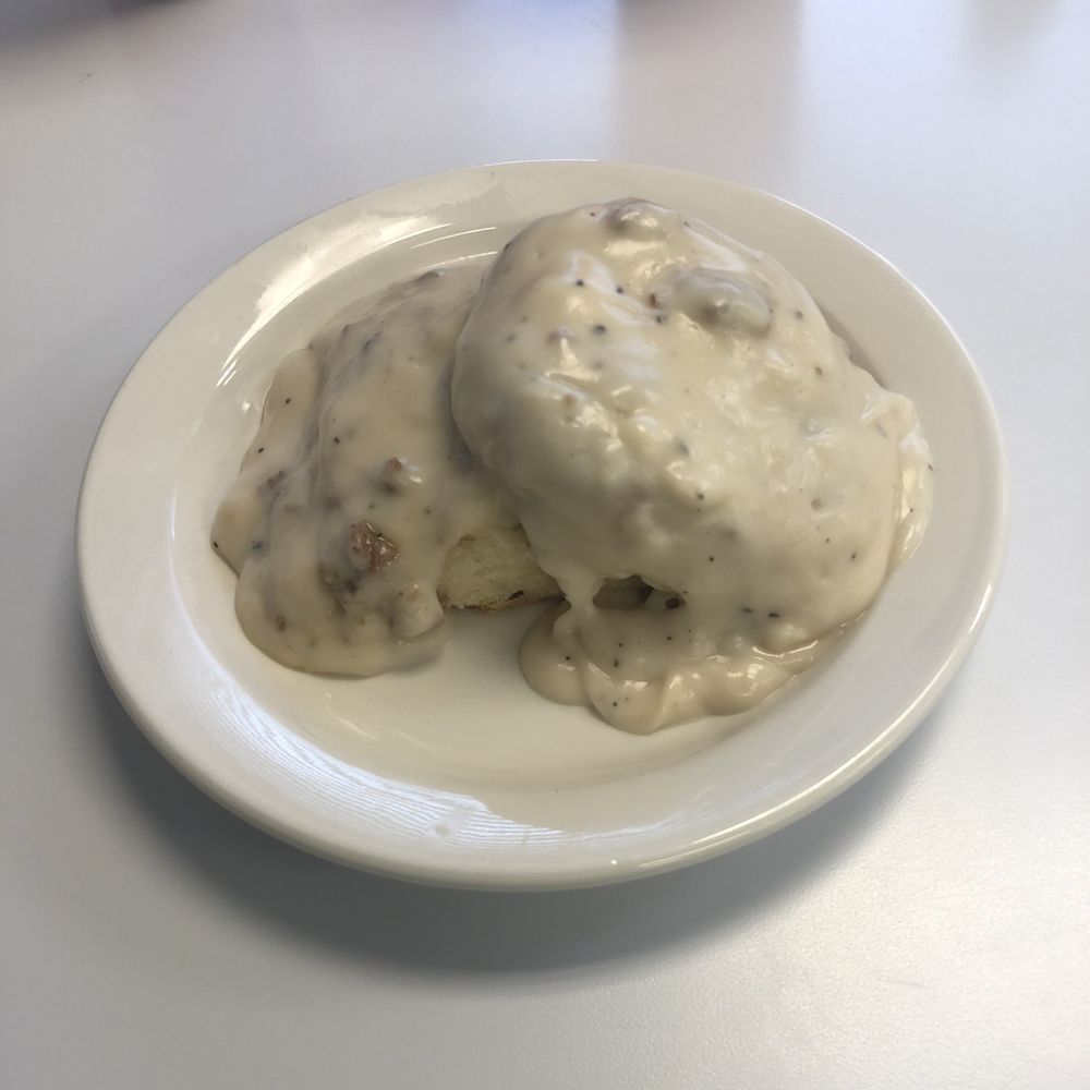 TRACK’S END RESTAURANT Updated October 2024 39 Photos & 46 Reviews 3435 Amnicola Hwy