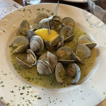 The Crab Trap - Steamed Littleneck Clams - Seafood Near Me - Somers Point, New Jersey