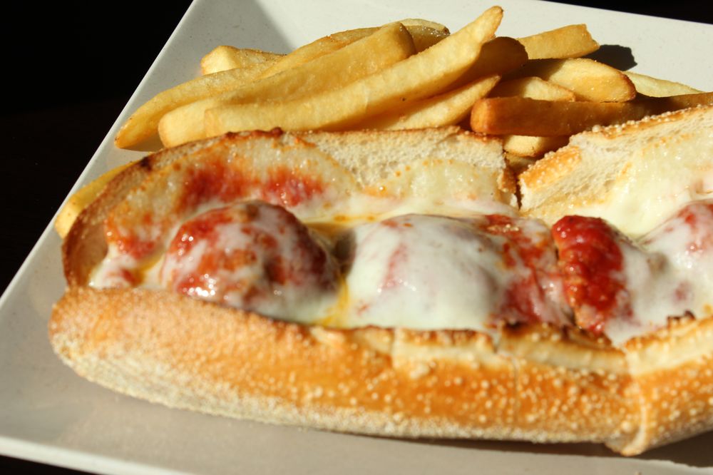 PAT’S PIZZA & PASTA 28 Photos & 25 Reviews Pizza 606 E Basin Rd