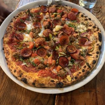 Il Lazzarone - Supremo - Pizza Near Me - Saint Joseph, Missouri