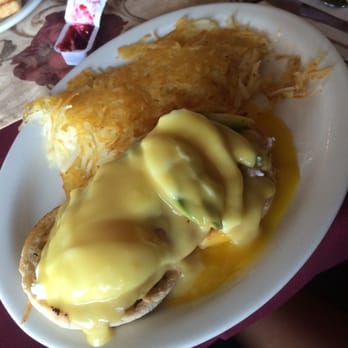 Wild Huckleberry - California Benedict - Breakfast & Brunch Near Me - Wenatchee, Washington