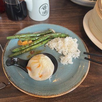 Dumpling Kitchen Noe Valley - Braised long beans, pork dumplings, lamb/bell peppers, white rice. - Shanghainese Near Me - San Francisco, California