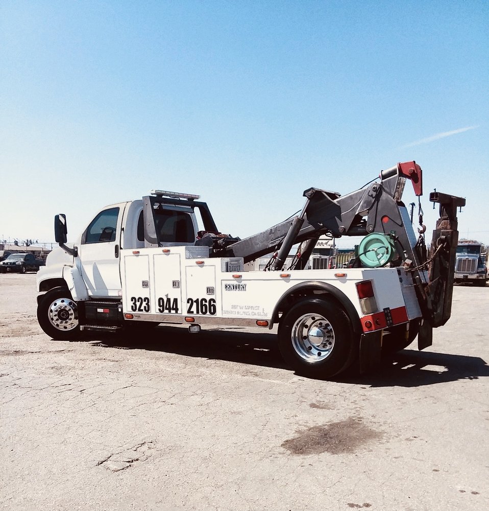 ISELAS TOWING 2323 Firestone Blvd, South Gate, California Towing