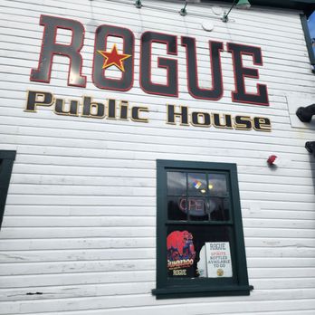 Rogue Ales Public House - American Near Me - Astoria, Oregon