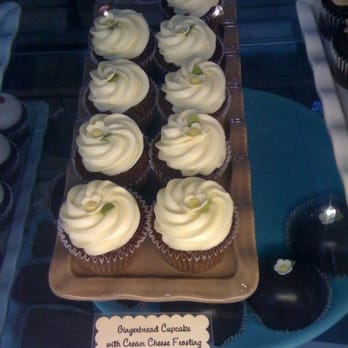 Miette - Winner of Top 10 Desserts in America: Gingerbread cupcakes - Bakeries Near Me - San Francisco, California