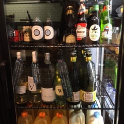 Alimentari Delicatessen & Cafe - Tidy little booze selection