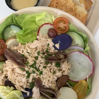 Moulin - La Salade Niçoise - Bakeries Near Me - Newport Beach, California
