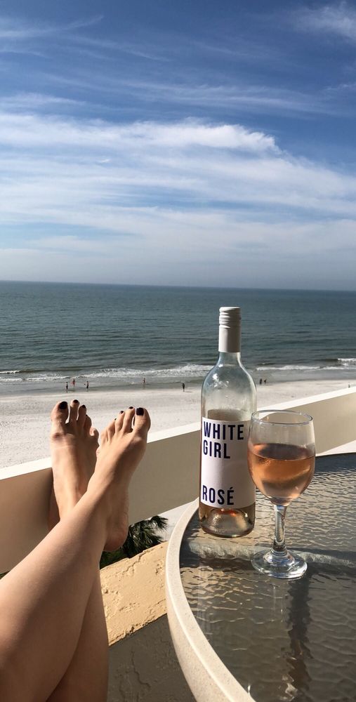 REDINGTON BEACH LIQUORS Updated October 2024 25 Reviews 16901 Gulf Blvd, North Redington