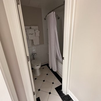 THE RAPHAEL HOTEL - Updated May 2025 - 212 Photos & 166 Reviews - 325 ...