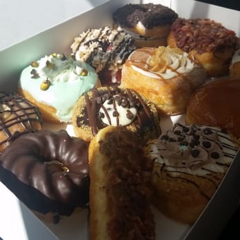Mojo Donuts - Random Donuts - Donuts Near Me - Pembroke Pines, Florida Mojo Donuts - Random Donuts - Donuts Near Me - Pembroke Pines, Florida