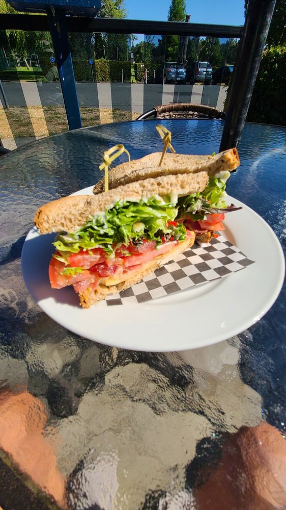 WINDSOR CAFE Updated September 2024 2540 Windsor Rd, Victoria