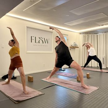 Flow Napa Valley - Powerflow Class w/ Zach - Yoga Near Me - Calistoga, California Flow Napa Valley - Powerflow Class w/ Zach - Yoga Near Me - Calistoga, California