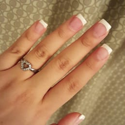 Great job on my set, I asked for my nails short and slightly buffed on the sides.