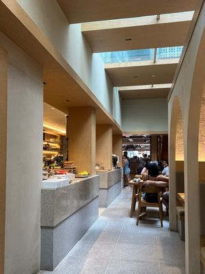 Plain Vanilla Tiong Bahru by null