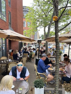 Stephanie's On Newbury by null