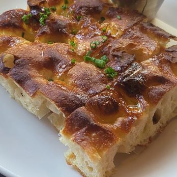 a mano - Italian Near Me - Atlanta, Georgia
