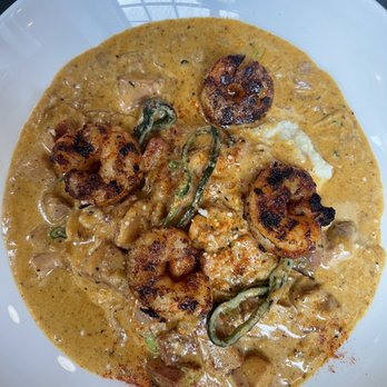 Wilma's - Shrimp & Grits - Seafood Near Me - Wilmington, Delaware