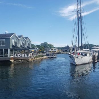 The Clam Shack - Harbor near The Clam Shack - Seafood Near Me - Kennebunk, Maine