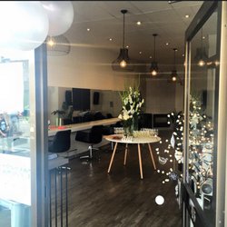 Salon Lelu - Interior (image source: Salon Lelu)