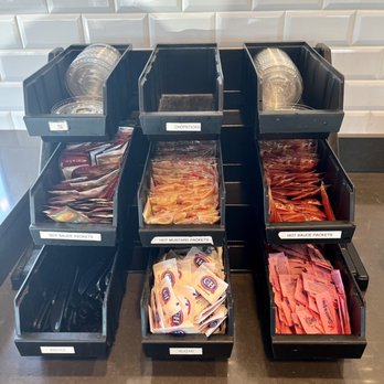 Ono Hawaiian BBQ - Packet station - Hawaiian Near Me - Gilbert, Arizona