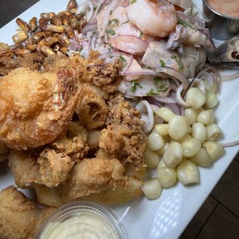 El Incomparable Peruvian Cuisine - Latin American Near Me - Los Angeles, California El Incomparable Peruvian Cuisine - Latin American Near Me - Los Angeles, California