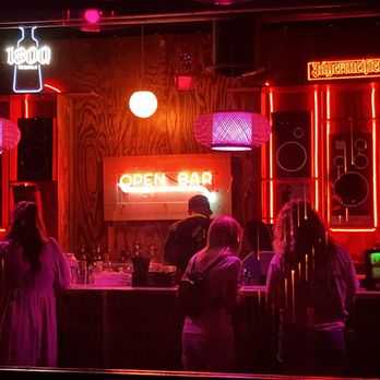 Turntable - Music Venues Near Me - Indianapolis, Indiana