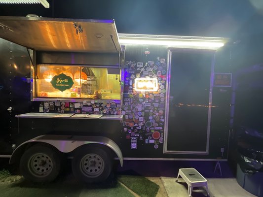Ka - tii Food Truck by null