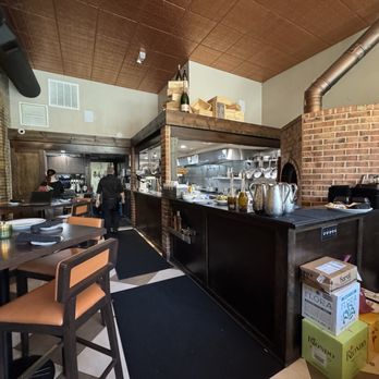 Pignetti's - Entry and kitchen - Italian Near Me - Temple, Texas Pignetti's - Entry and kitchen - Italian Near Me - Temple, Texas