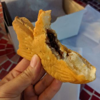 Cafe Taiyaki 52 - Second bite.... Finally got some! - Desserts Near Me - Halifax, Nova Scotia Cafe Taiyaki 52 - Second bite.... Finally got some! - Desserts Near Me - Halifax, Nova Scotia