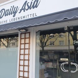 Trang Asia Supermarkt - Neuer Name, neue Schilder nach Renovierung