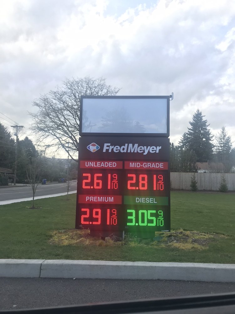 FRED MEYER FUEL CENTER 3415 Commercial St SE, Salem, Oregon Service