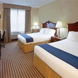 Holiday Inn Express & Suites Waxahachie