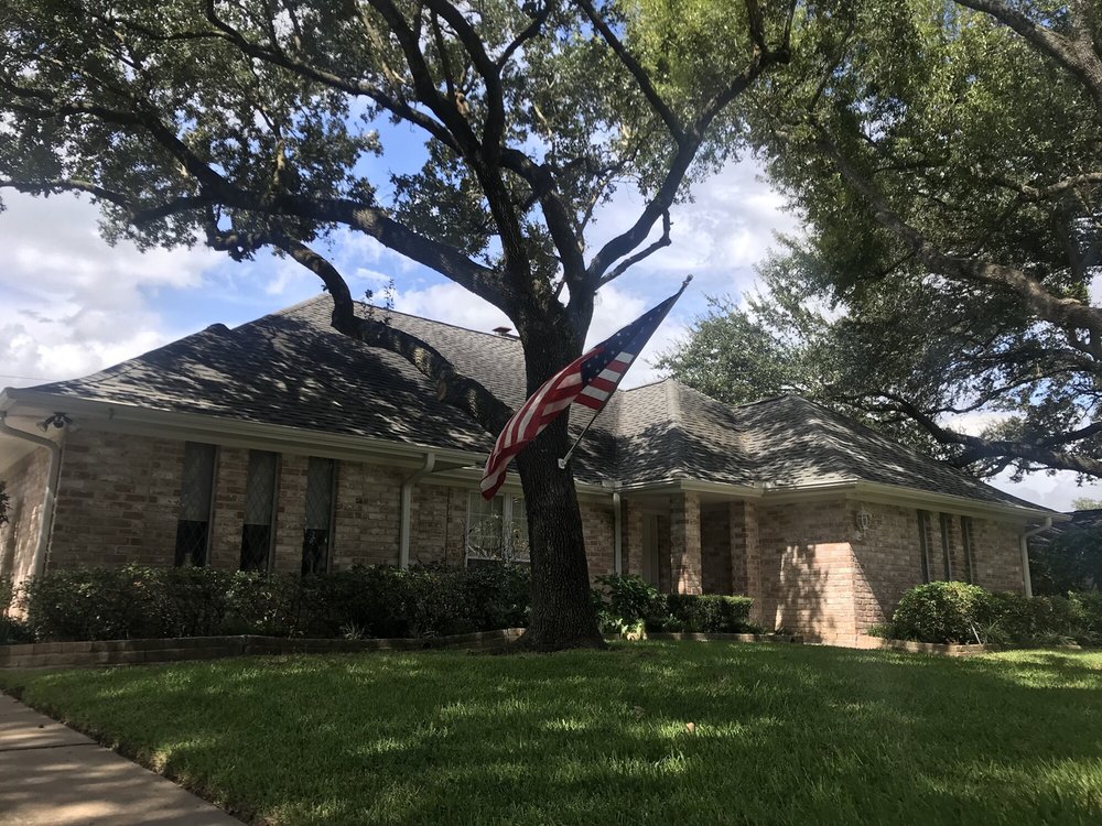 Slide of Defender General Contracting