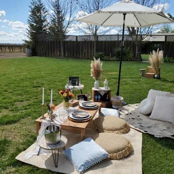 Sittin' Pretty Picnics - Outdoor views - Party & Event Planning Near Me