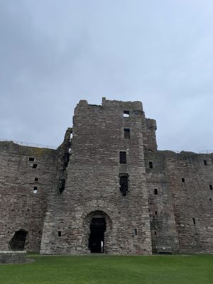 Tantallon Castle by null